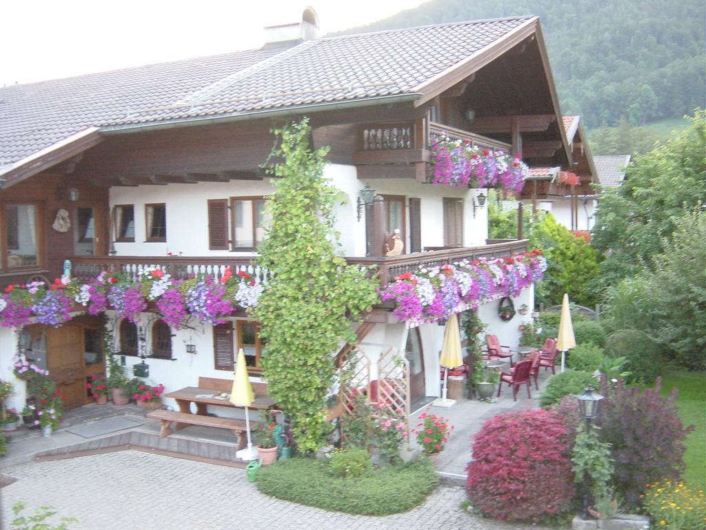 Ferienhotel Hahn Garni Ruhpolding Buitenkant foto